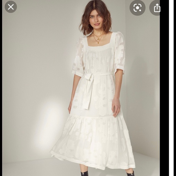 Aritzia Dresses & Skirts - Wilfred Alma Dress